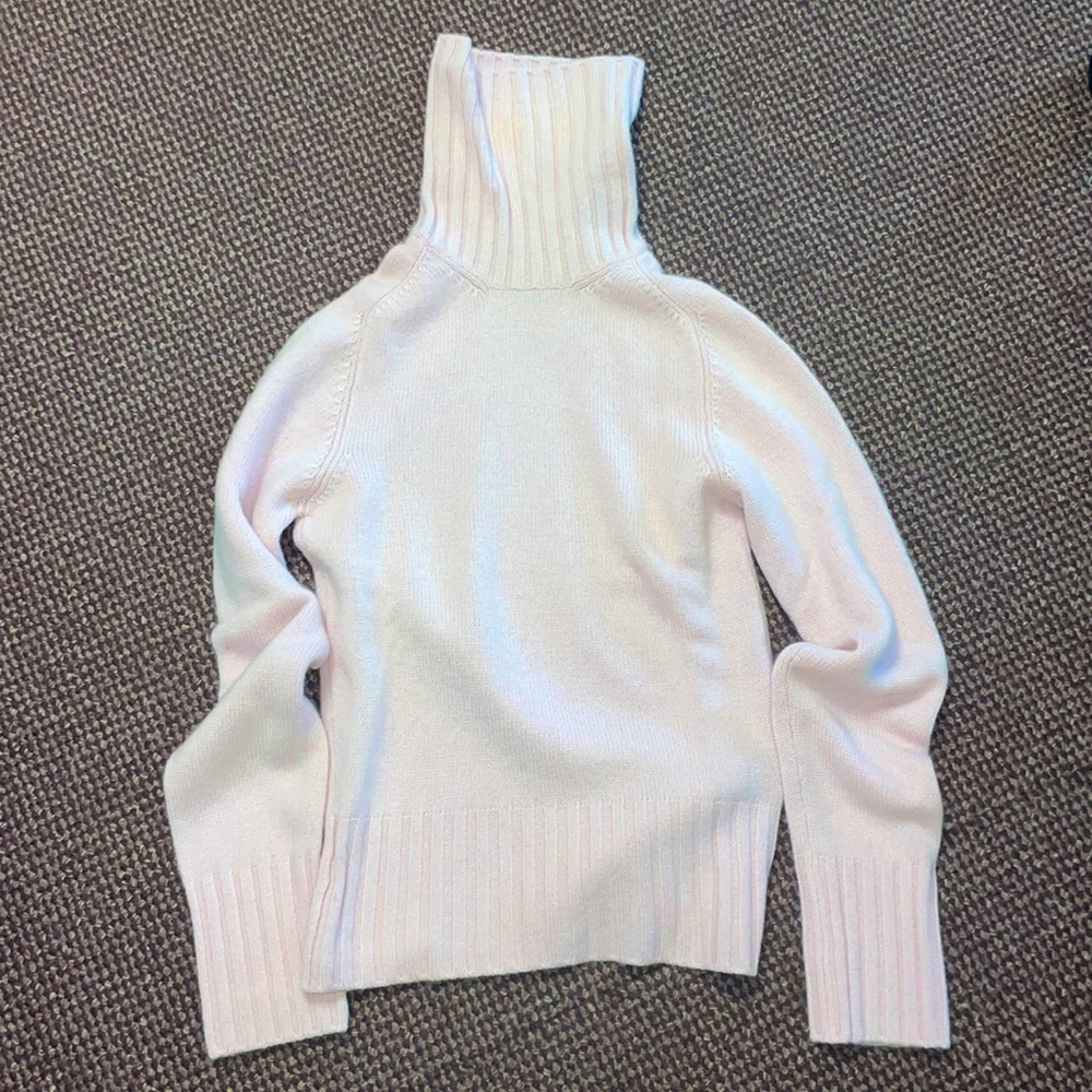 McLeod pink cashmere sweater
